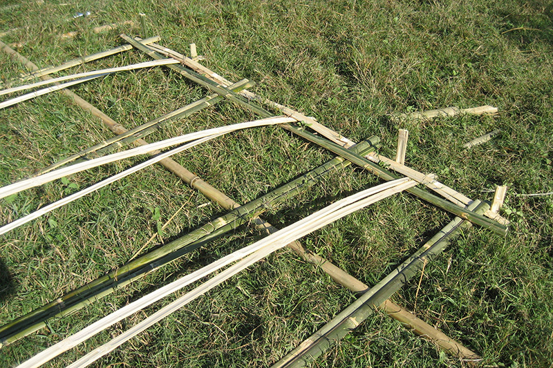 Weaving bamboo into walls
