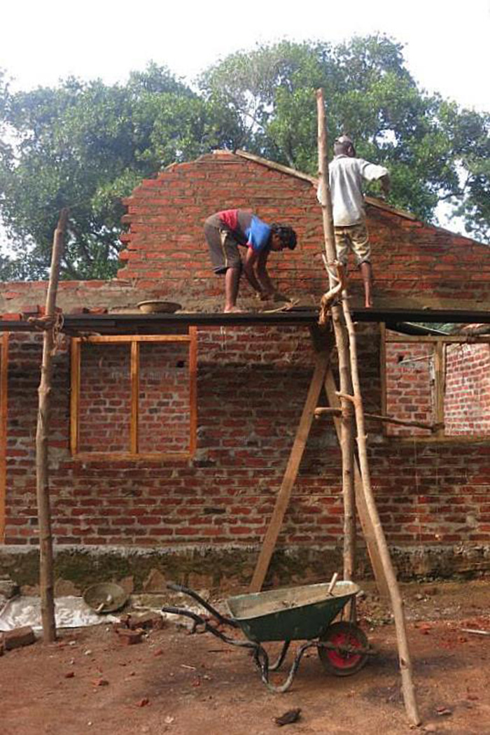 Sri Lanka clay brick house construction