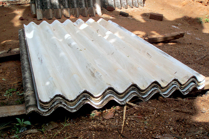 Sri Lanka clay brick house construction