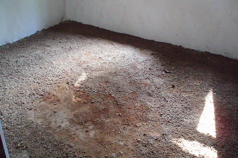 Sri Lanka clay brick house construction
