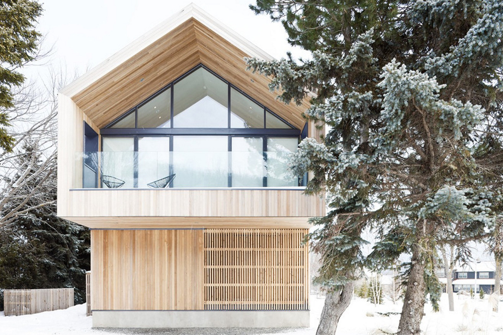 Simple modern gable roof design
