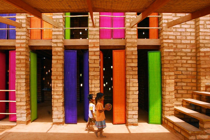Sra Pou Vocational School colorful screens
