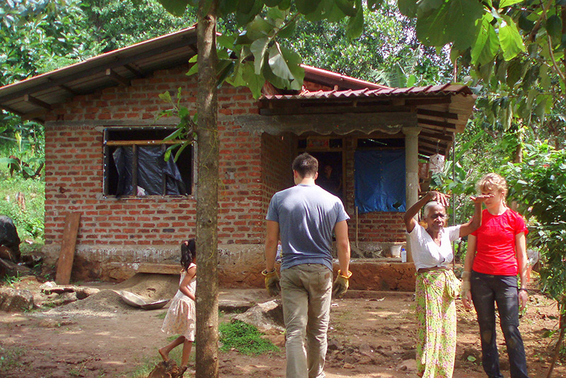 Sri Lanka clay brick house construction