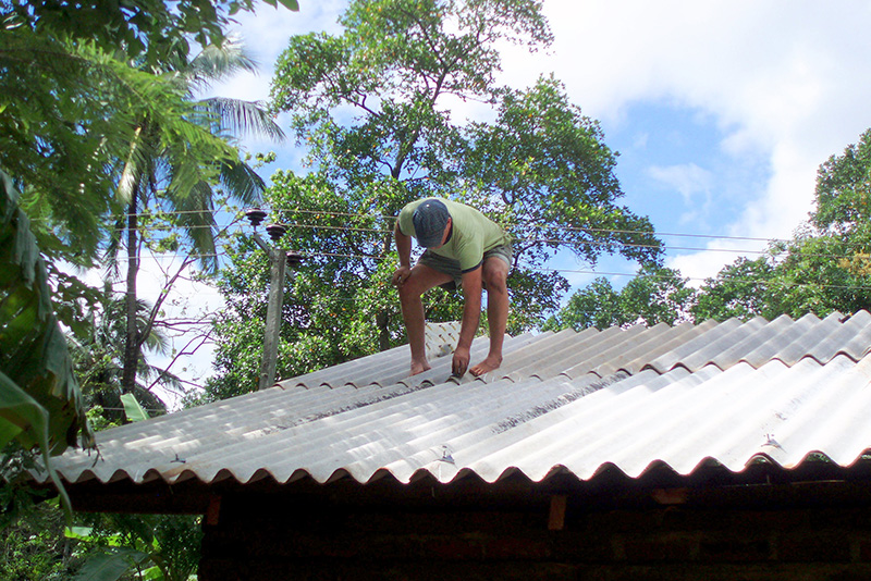 Sri Lanka clay brick house construction