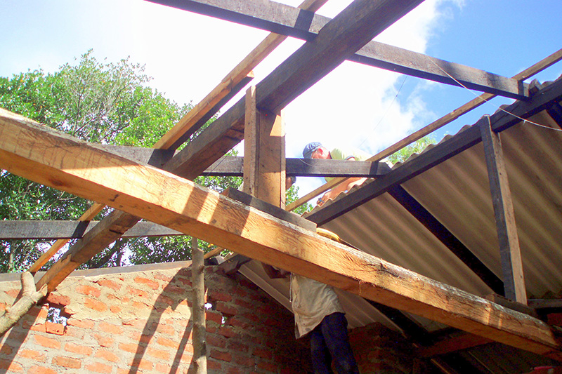 Sri Lanka clay brick house construction