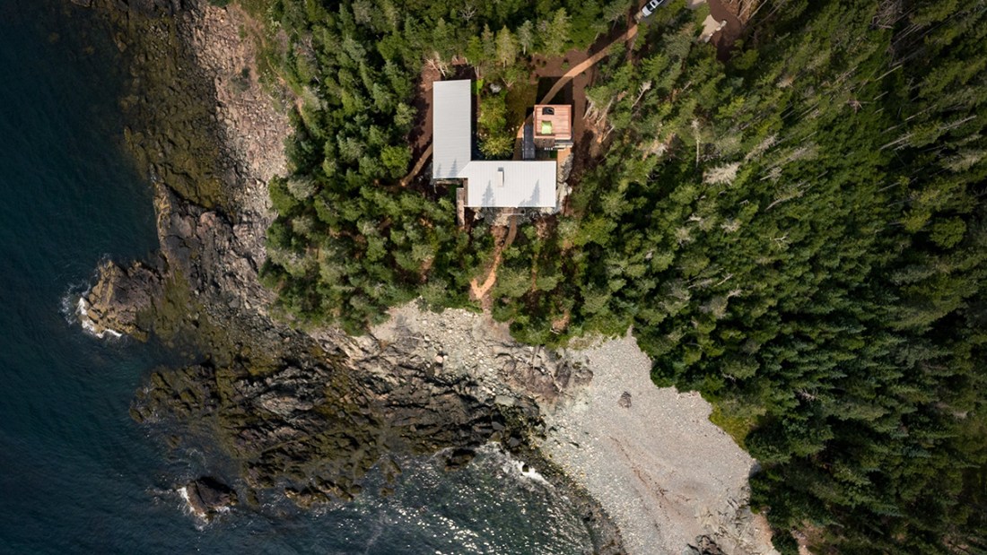 Design Inspiration: Wooded Lakeside Retreats - Site plan